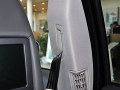 2013款 2.5T 自动 行政升级版 7座