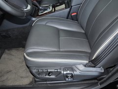 2013款 2.5T 自动 行政升级版 7座