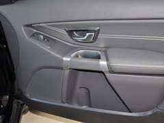 2013款 2.5T 自动 行政升级版 7座