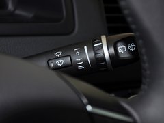 2013款 2.5T 自动 行政升级版 7座