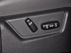 2013款 2.5T 自动 行政升级版 7座