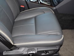 2013款 2.5T 自动 行政升级版 7座