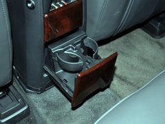 2013款 2.5T 自动 行政升级版 7座