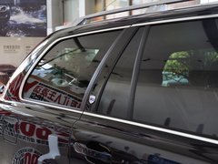 2013款 2.5T 自动 行政升级版 7座