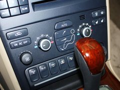 2013款 2.5T 自动 行政升级版 7座