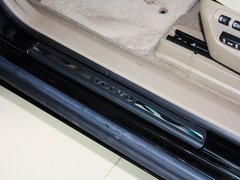 2013款 2.5T 自动 行政升级版 7座