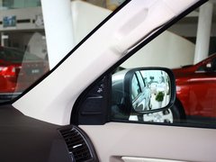 2013款 2.5T 自动 行政升级版 7座