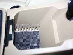 2013款 2.5T 自动 行政升级版 7座