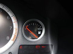 2013款 2.5T 自动 行政升级版 7座