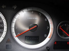 2013款 2.5T 自动 行政升级版 7座