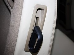 2013款 2.5T 自动 行政升级版 7座