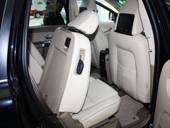 2013款 2.5T 自动 行政升级版 7座
