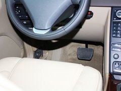 2013款 2.5T 自动 行政升级版 7座