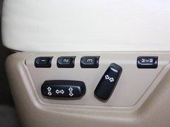 2013款 2.5T 自动 行政升级版 7座
