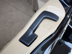 2013款 2.5T 自动 行政升级版 7座