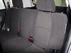 2013款 2.0L 手动 两驱经典版 5座