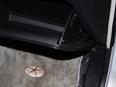 2013款 2.0L 手动 两驱经典版 5座