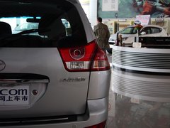 2013款 2.0L 手动 两驱经典版 5座
