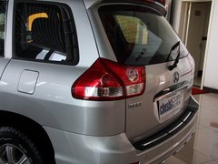 2013款 2.0L 手动 两驱经典版 5座