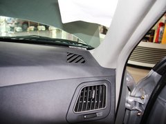 2013款 2.0L 手动 两驱经典版 5座