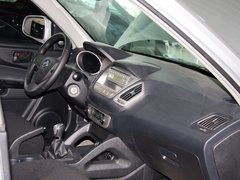2013款 2.0L 手动 两驱经典版 5座
