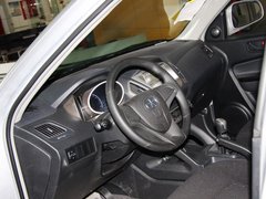 2013款 2.0L 手动 两驱经典版 5座
