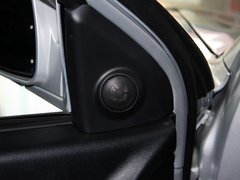 2013款 2.0L 手动 两驱经典版 5座
