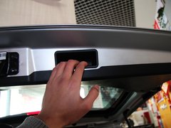 2013款 2.0L 手动 两驱经典版 5座