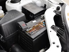 2013款 2.0L 手动 两驱经典版 5座