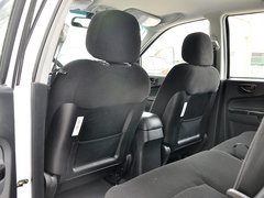 2013款 2.0L 手动 两驱经典版 5座