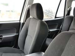 2013款 2.0L 手动 两驱经典版 5座