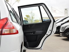 2013款 2.0L 手动 两驱经典版 5座
