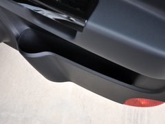 2013款 2.0L 手动 两驱经典版 5座
