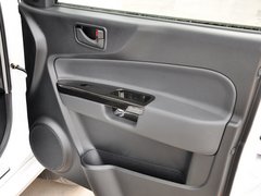 2013款 2.0L 手动 两驱经典版 5座