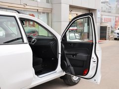 2013款 2.0L 手动 两驱经典版 5座
