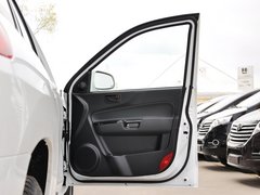 2013款 2.0L 手动 两驱经典版 5座