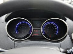 2013款 2.0L 手动 两驱经典版 5座
