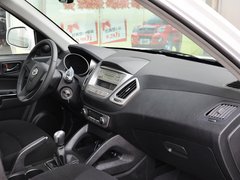 2013款 2.0L 手动 两驱经典版 5座