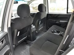 2013款 2.0L 手动 两驱经典版 5座