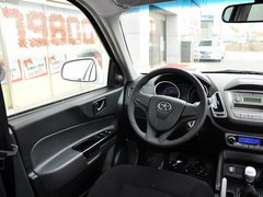 2013款 2.0L 手动 两驱经典版 5座