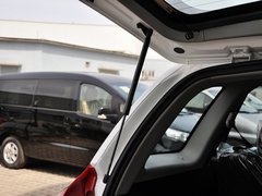 2013款 2.0L 手动 两驱经典版 5座
