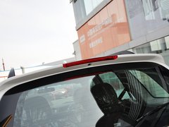 2013款 2.0L 手动 两驱经典版 5座