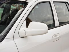 2013款 2.0L 手动 两驱经典版 5座
