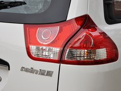 2013款 2.0L 手动 两驱经典版 5座