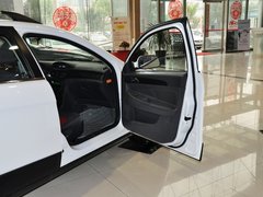 2013款 1.6L 手动 尊尚型