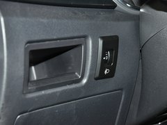 2013款 1.6L 手动 尊尚型