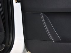 2013款 1.6L 手动 尊尚型