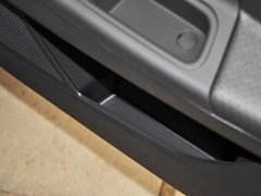 2013款 1.6L 手动 尊尚型