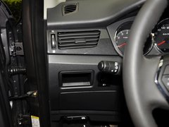 2013款 1.6L 手动 尊尚型