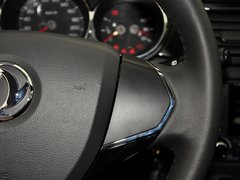 2013款 1.6L 手动 尊尚型